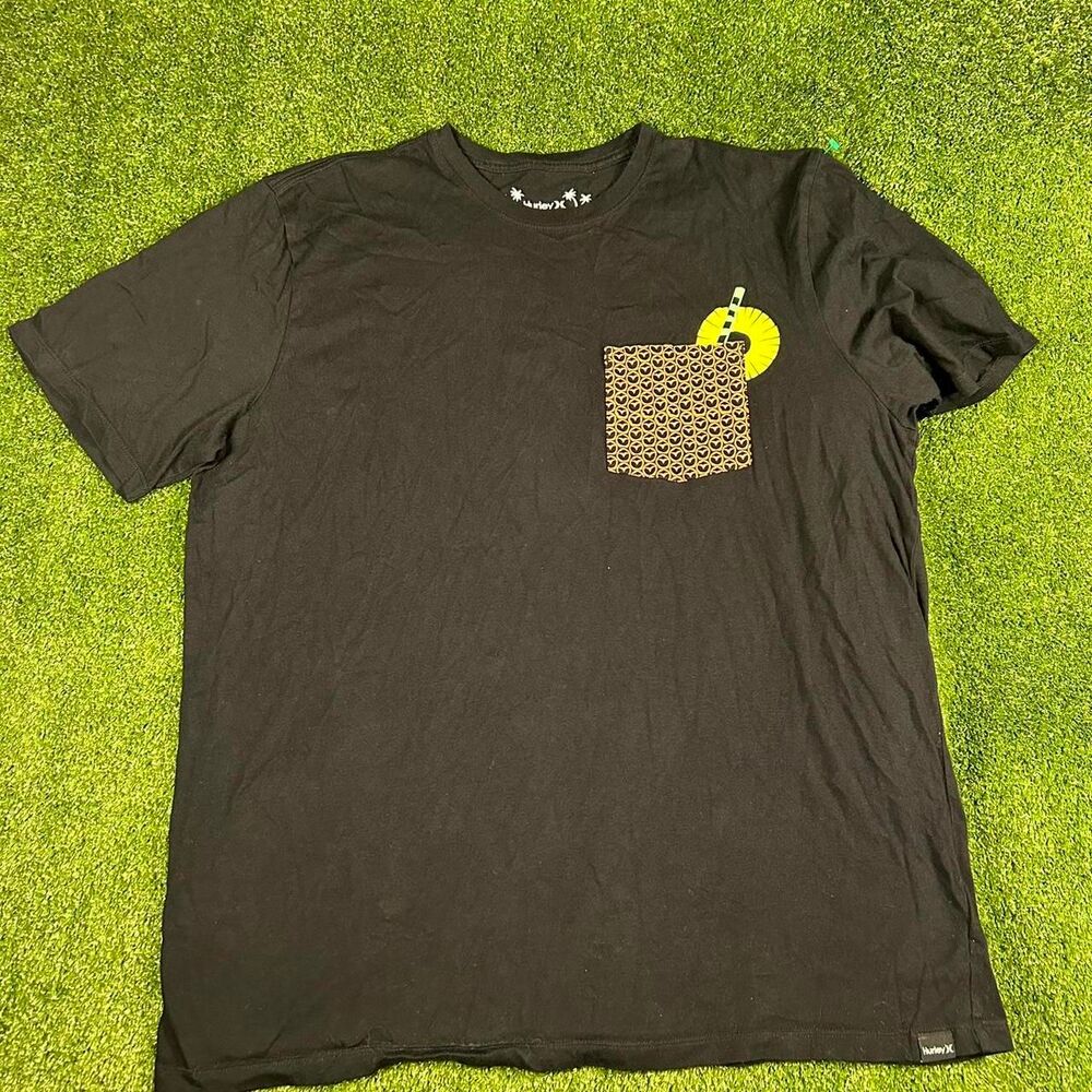 Hurley Men's Black T-shirt